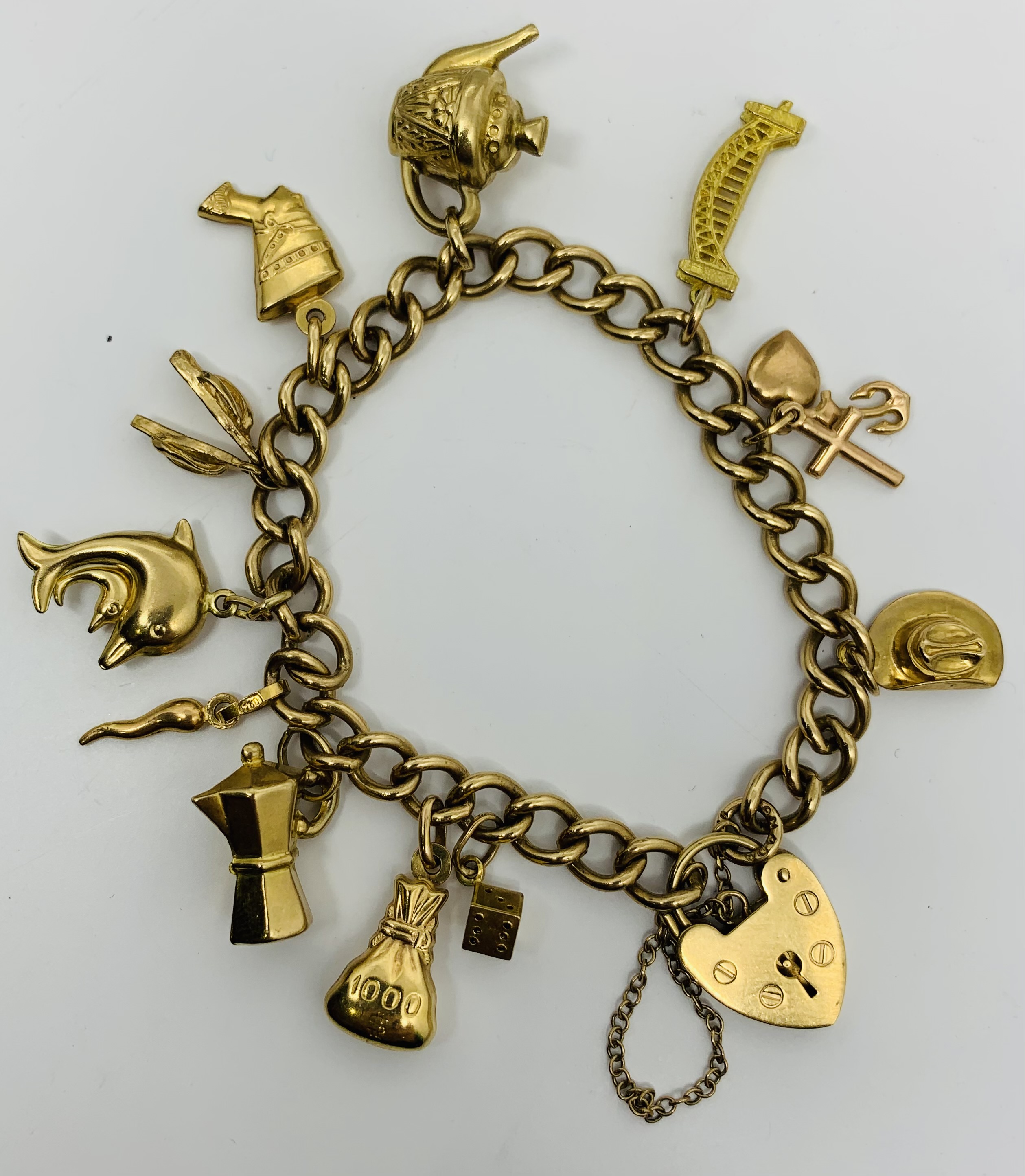 charm bracelet 9ct yellow gold - Archer & Holland